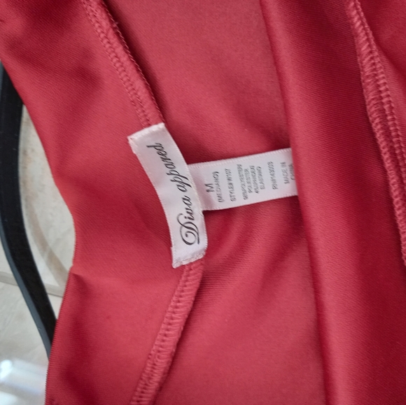 Diva apparal mini skirt size medium - Picture 3 of 5